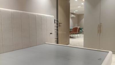 Bedroom Image of 3006 Sq.ft 4 BHK Builder Floor for sale in Anand Vihar New Delhi for Rs. 64000000