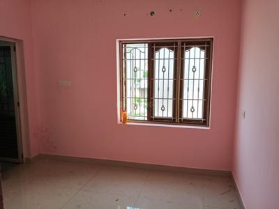 Bedroom Image of 1200 Sq.ft 2 BHK Independent House for rent in Neendakara - A Nagercoil for Rs. 9000