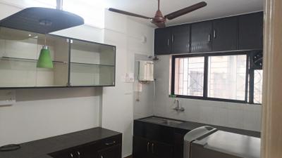 Kitchen Image of 650 Sq.ft 1 BHK Apartment / Flat for rent in Kothrud Pune for Rs. 30000