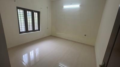 Bedroom Image of 1200 Sq.ft 4 BHK Independent House for rent in Kudappanakunnu Thiruvananthapuram for Rs. 12000