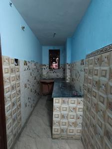 Kitchen Image of 450 Sq.ft 2 BHK Builder Floor for sale in Karawal Nagar New Delhi for Rs. 2100000