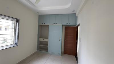 2.5 BHK Flat