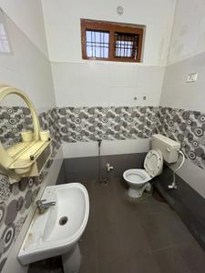 Image of 1600 Sq.ft 2 BHK Duplex for rent in Silicon Indra, Indira Nagar, Lucknow for Rs. 16000