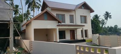 Image of 3000 Sq.ft 4 BHK Independent House for sale in Kuttoor, Thrissur for Rs. 19500000
