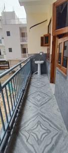 Balcony Image of 1950 Sq.ft 2 BHK Builder Floor for rent in Ashok Vihar Phase 3 Extension Gurgaon for Rs. 20000