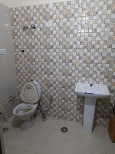 Bathroom Image of 5000 Sq.ft 5 BHK Independent House for sale in Sector 41 Noida for Rs. 62500000