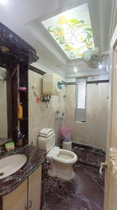 Bathroom Image of 2500 Sq.ft 3.5 BHK Apartment / Flat for sale in Elgin Kolkata for Rs. 45000000