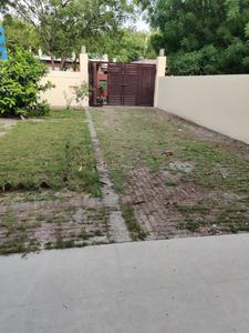 Image of 300 Sq.ft Residential Plot / Land for sale in Sector 46, Noida for Rs. 82500000