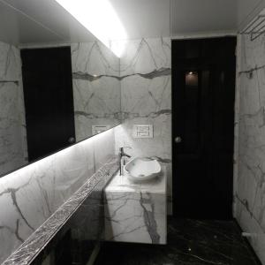 Image of 2422 Sq.ft 4 BHK Apartment / Flat for sale in Lokhandwala Minerva, Worli, Mumbai for Rs. 145000000
