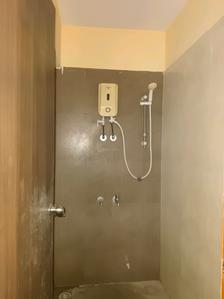 Common Bathroom Image of 585 Sq.ft 1 BHK Apartment / Flat for sale in Raunak City 3, Kalyan West Kalyan for Rs. 3400000