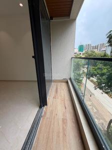 Balcony Image of 1400 Sq.ft 2 BHK Apartment / Flat for rent in Gateway, Santacruz West Mumbai for Rs. 225000