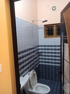 Bathroom Image of 739 Sq.ft 2 BHK Apartment / Flat for rent in Thiruvalla Pathanamthitta for Rs. 20000