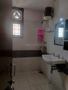 Bathroom Image of 560 Sq.ft 1 RK Apartment / Flat for rent in Sector 63 Mohali for Rs. 16000