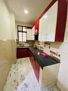 Kitchen Image of 1250 Sq.ft 1.5 BHK Apartment / Flat for rent in Uttam Nagar New Delhi for Rs. 12999