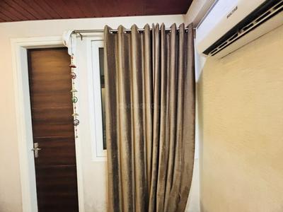 Balcony Image of 1080 Sq.ft 2 BHK Apartment / Flat for rent in Highland Park Luxuria, Bhabat Zirakpur for Rs. 25500