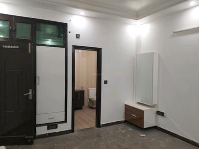 Bedroom Image of 2000 Sq.ft 3 BHK Builder Floor for rent in Vikaspuri Luxury Homes, Vikaspuri New Delhi for Rs. 35000