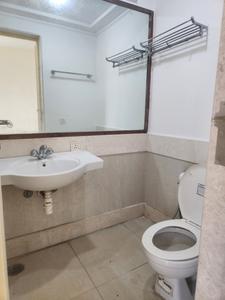 Image of 999 Sq.ft 2 BHK Apartment / Flat for sale in Hiranandani Meadows, Thane West, Thane for Rs. 20000000