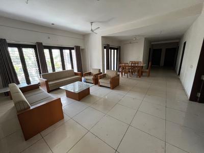 Hall Image of 2100 Sq.ft 4.5 BHK Apartment / Flat for sale in New Alkapuri Vadodara for Rs. 12000000