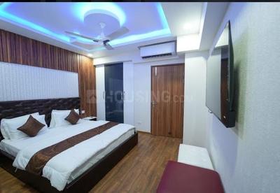 Bedroom Image of 2260 Sq.ft 4 BHK Apartment / Flat for rent in Experion Capital, Gomti Nagar Lucknow for Rs. 90000