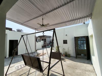 Balcony Image of 2250 Sq.ft 2 BHK Builder Floor for rent in Mathura Cantonment Mathura for Rs. 9500