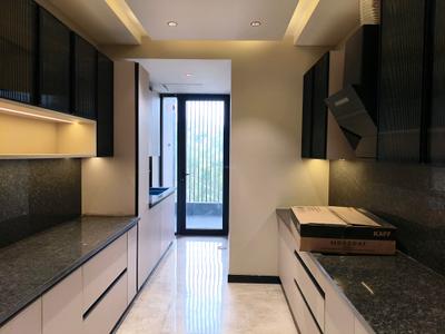 Kitchen Image of 2430 Sq.ft 4 BHK Builder Floor for sale in Sector 49 Gurgaon for Rs. 31500000