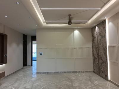 Living Room Image of 2250 Sq.ft 4 BHK Builder Floor for sale in Paschim Vihar New Delhi for Rs. 46000000