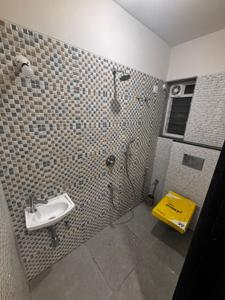 Bathroom Image of 450 Sq.ft 1 BHK Apartment / Flat for sale in Upturn Atmiya Centria, Santacruz East Mumbai for Rs. 14500000