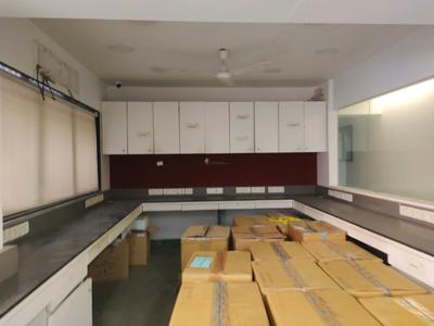 Bedroom Image of 850 Sq.ft 2 BHK Apartment / Flat for sale in Mistry Complex, Andheri East Mumbai for Rs. 22000000