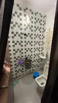 Image of 760 Sq.ft 3 BHK Apartment / Flat for sale in Uttam Nagar, New Delhi for Rs. 4380000
