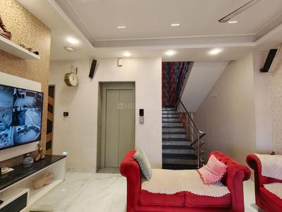 Hall Image of 3300 Sq.ft 3 BHK Independent House for sale in Iyyappanthangal Chennai for Rs. 33000000