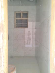 Common Bathroom Image of 1305 Sq.ft 3 BHK Builder Floor for sale in BPTP District 5, Sector 84 Faridabad for Rs. 13500000