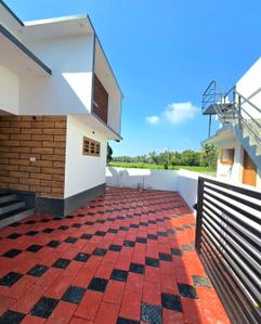 Balcony Image of 750 Sq.ft 2 BHK Independent House for sale in Alangad Kochi for Rs. 3300000