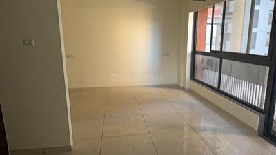 Image of 1800 Sq.ft 3 BHK Apartment / Flat for rent in Kavish Karnavati Skylane, New Maninagar, Ahmedabad for Rs. 25000