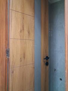 Common Bathroom Image of 1500 Sq.ft 3 BHK Apartment / Flat for sale in Triveni Homz, Sector 104 Noida for Rs. 7200000