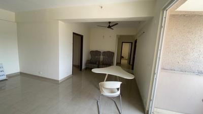 Living Room Image of 1310 Sq.ft 2 BHK Apartment / Flat for sale in Ramprastha The Edge Towers, Sector 37D Gurgaon for Rs. 11600000