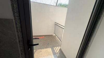Balcony Image of 650 Sq.ft 1 RK Builder Floor for rent in DLF Phase 3 Gurgaon for Rs. 24500