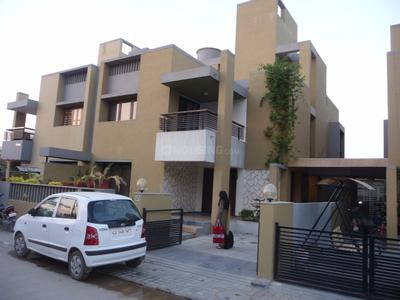 Image of 3456 Sq.ft 5 BHK Villa for sale in Bodakdev, Ahmedabad for Rs. 70000000