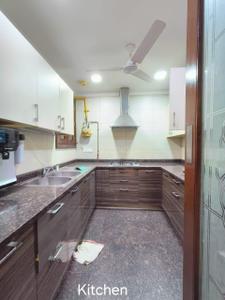 Kitchen Image of 1800 Sq.ft 3 BHK Builder Floor for rent in Green Park New Delhi for Rs. 115000
