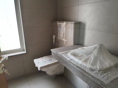 Image of 2000 Sq.ft 3 BHK Apartment / Flat for sale in Tata Gurgaon Gateway, Sector 112, Gurgaon for Rs. 30000000