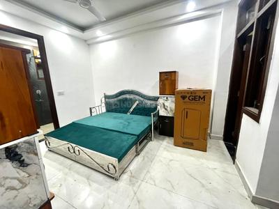 Bedroom Image of 380 Sq.ft 1 RK Builder Floor for rent in Saket New Delhi for Rs. 13000