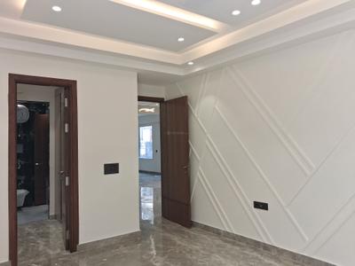 Bedroom Image of 2700 Sq.ft 4 BHK Builder Floor for sale in Rajouri Garden New Delhi for Rs. 55000000