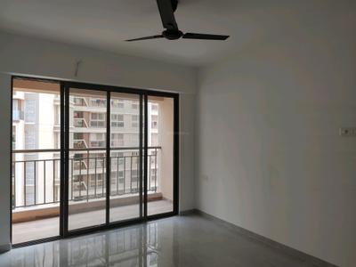 Living Room Image of 960 Sq.ft 2 BHK Apartment / Flat for sale in Amanora Adreno Towers, Hadapsar Pune for Rs. 14000000
