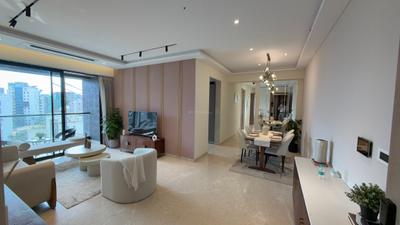Living Room Image of 1300 Sq.ft 3 BHK Apartment / Flat for sale in Khar West Mumbai for Rs. 105000000