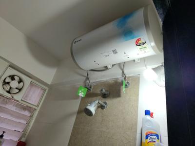 Bathroom Image of 500 Sq.ft 1 BHK Apartment / Flat for rent in Mantra Essence, Undri Pune for Rs. 20000