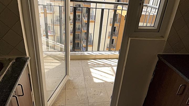 Amrapali Centurian Park Main Image 1