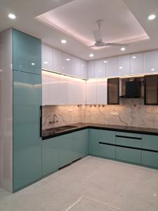 Kitchen Image of 7000 Sq.ft 4.5 BHK Villa for sale in NDA RWA, Sector 51 Noida for Rs. 105000000