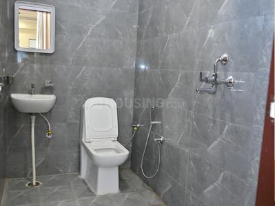 Bathroom Image of 300 Sq.ft 1 RK Apartment / Flat for rent in Jagatpura Jaipur for Rs. 15500
