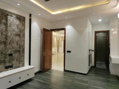 Bedroom Image of 2700 Sq.ft 4 BHK Builder Floor for sale in Ansal Versalia, Sector 67 Gurgaon for Rs. 28500000