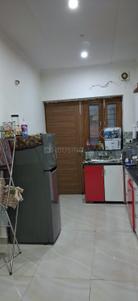 Kitchen Image of 850 Sq.ft 1 BHK Builder Floor for rent in Sector 46 Gurgaon for Rs. 28000
