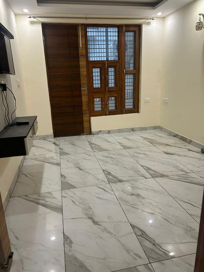 Sector 15 Part 2, Sector 15 Bedroom 1